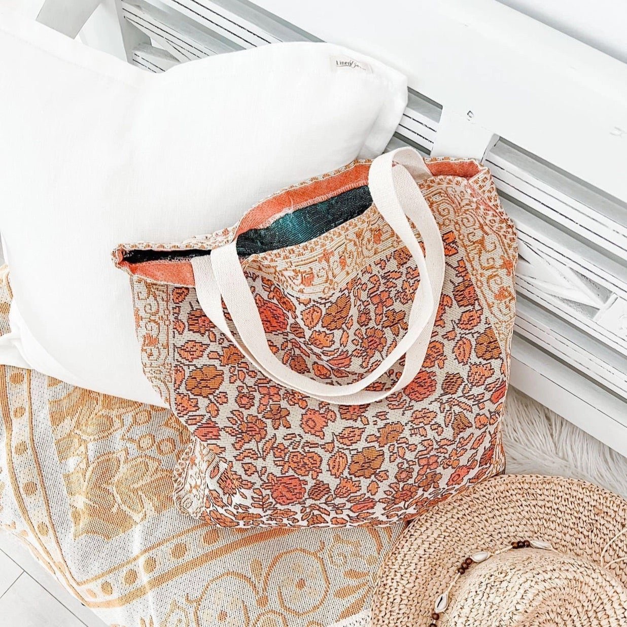 Anthropologie beach online bag