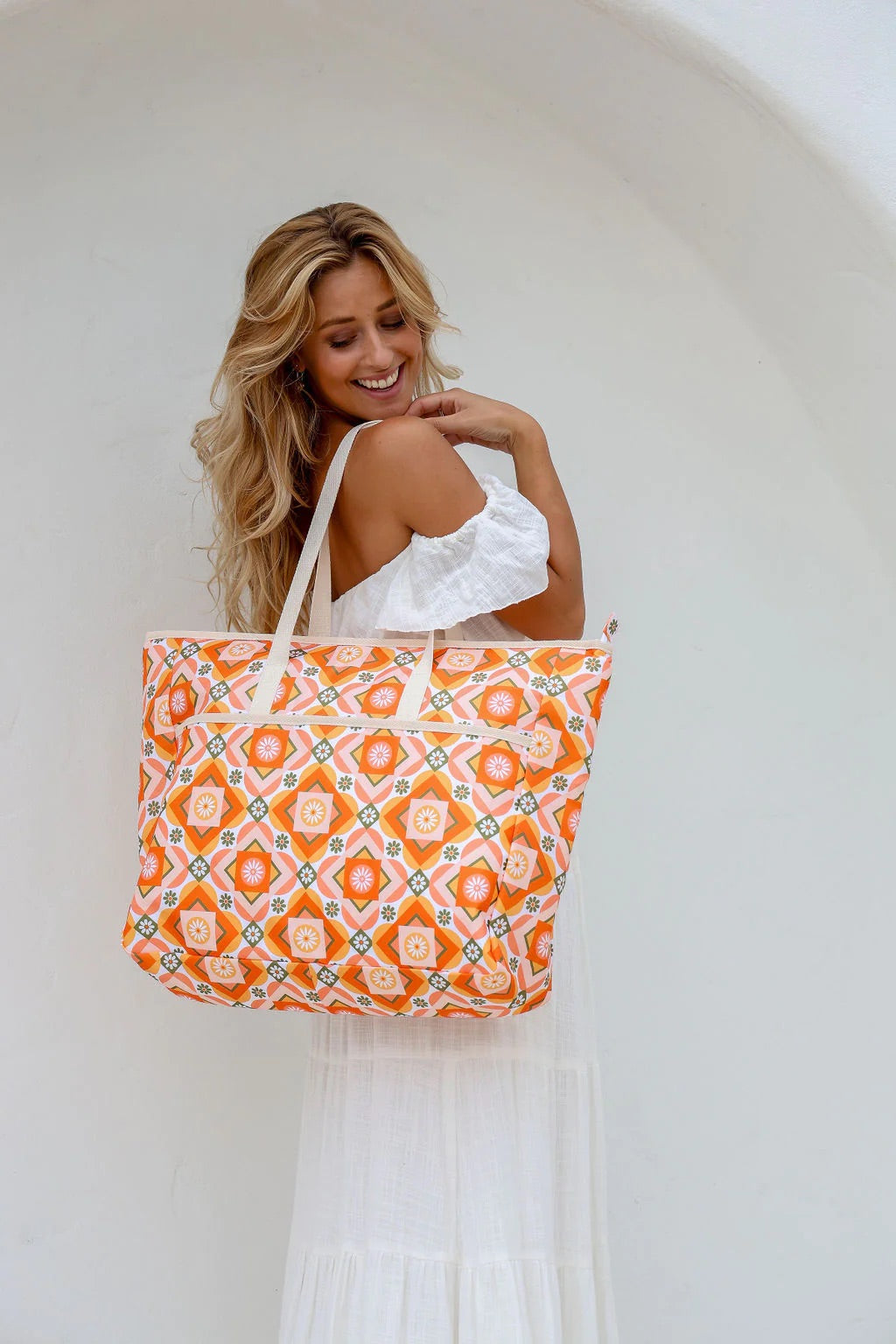 Sunni Scenes - Retro Beach Beach Bag - Sunny Bliss - Australia