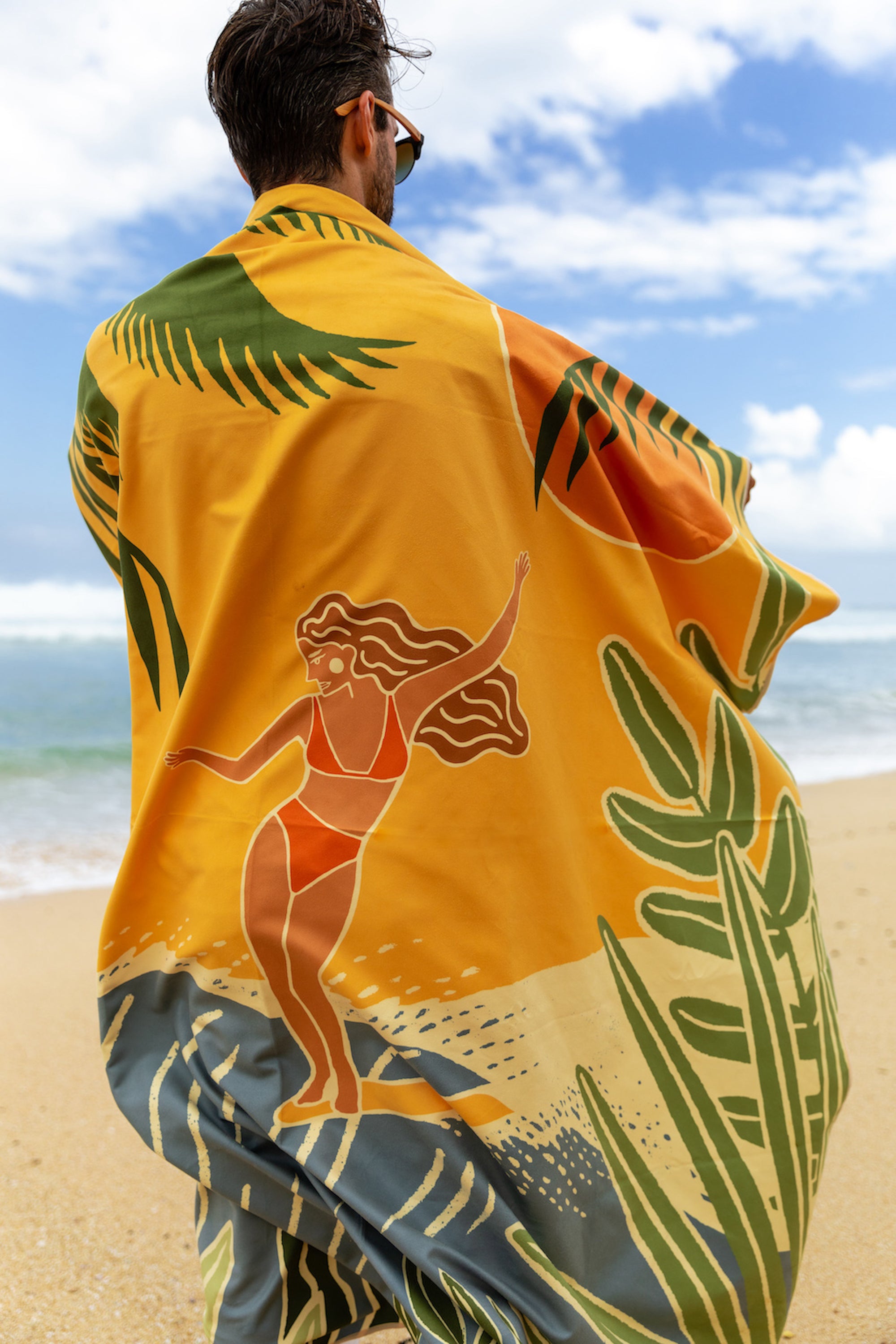 SomerSide - XL Jungle Surfer -  Sand Free Beach Towel - Sunny Bliss - Australia